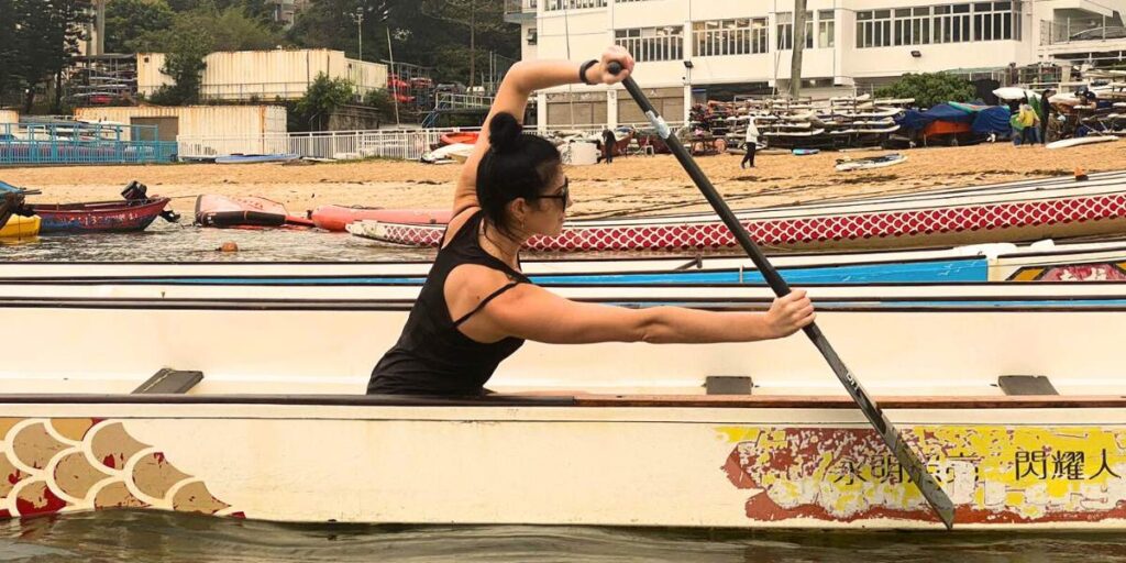 Correct Dragon Boat Paddling Technique from physiotherapist Natalie Fogg
